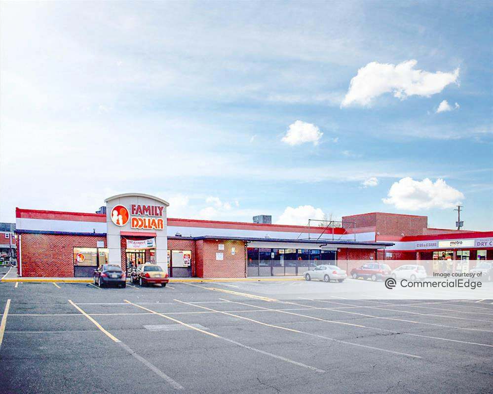 Hawthorne Plaza 2105 Eastern Blvd, Middle River, MD Retail Space