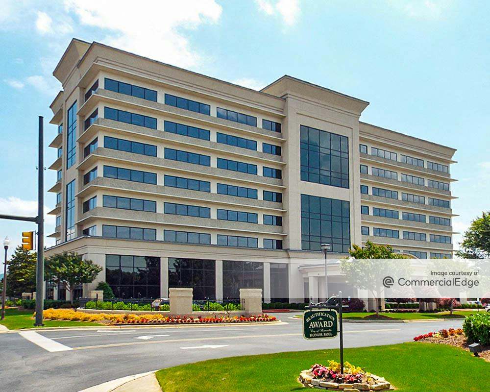 Commerce Center 2101 Clinton Avenue West, Huntsville, AL Office Space