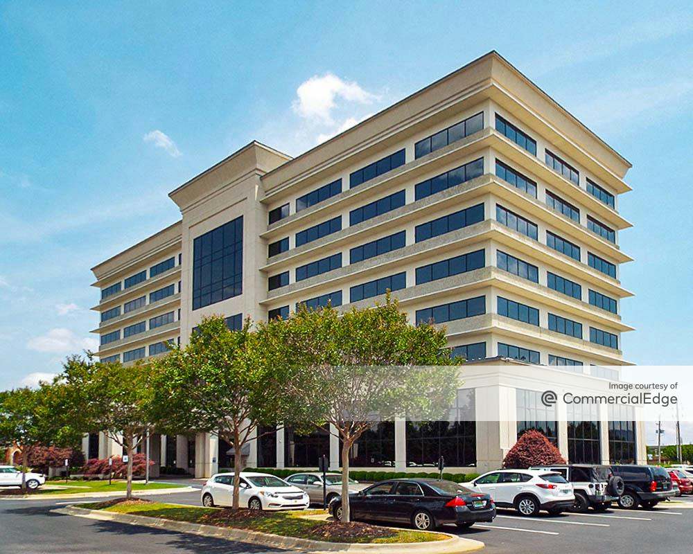 Commerce Center 2101 Clinton Avenue West, Huntsville, AL Office Space