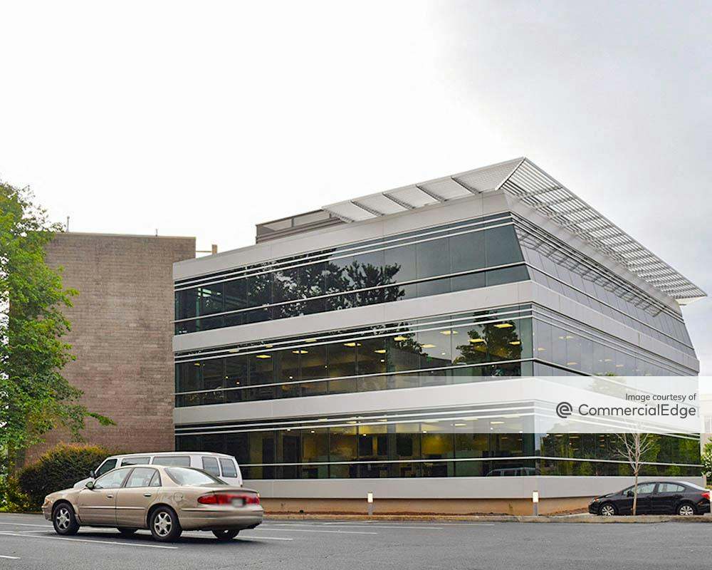 813 Ridge Lake Blvd, Memphis, TN Office Space