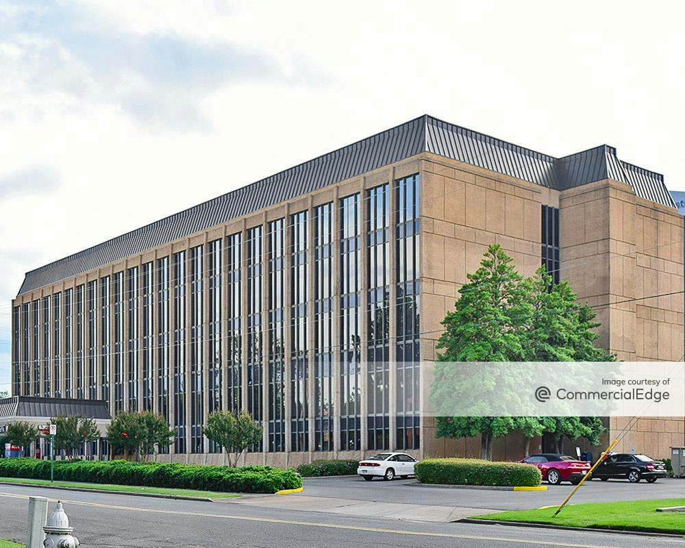 Hobson Building 5384 Poplar Avenue, Memphis, TN Office Space