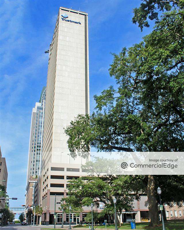 RSA Trustmark Building 107 St. Francis Street, Mobile, AL Office Space