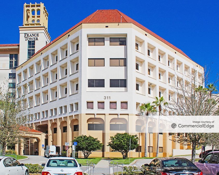 Halifax Health Medical Center of Daytona Beach - Professional Building ...