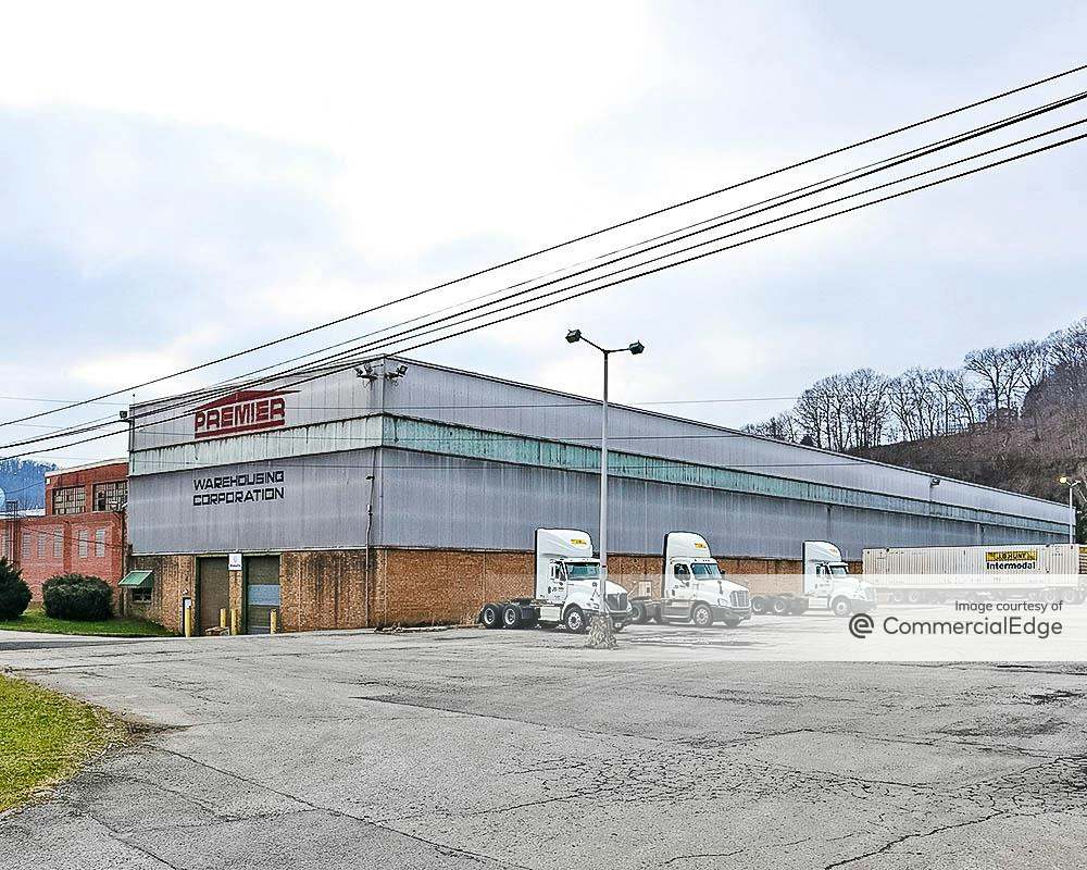 Trafford Commerce Center 1000 Commerce Circle, Trafford, PA