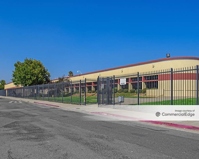 McClellan Park Building 600 3720 Dudley Blvd, McClellan, CA