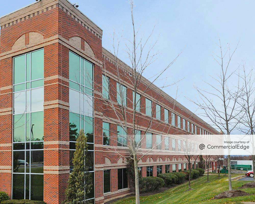 53 Glenmaura National Blvd, Moosic, PA Office Space