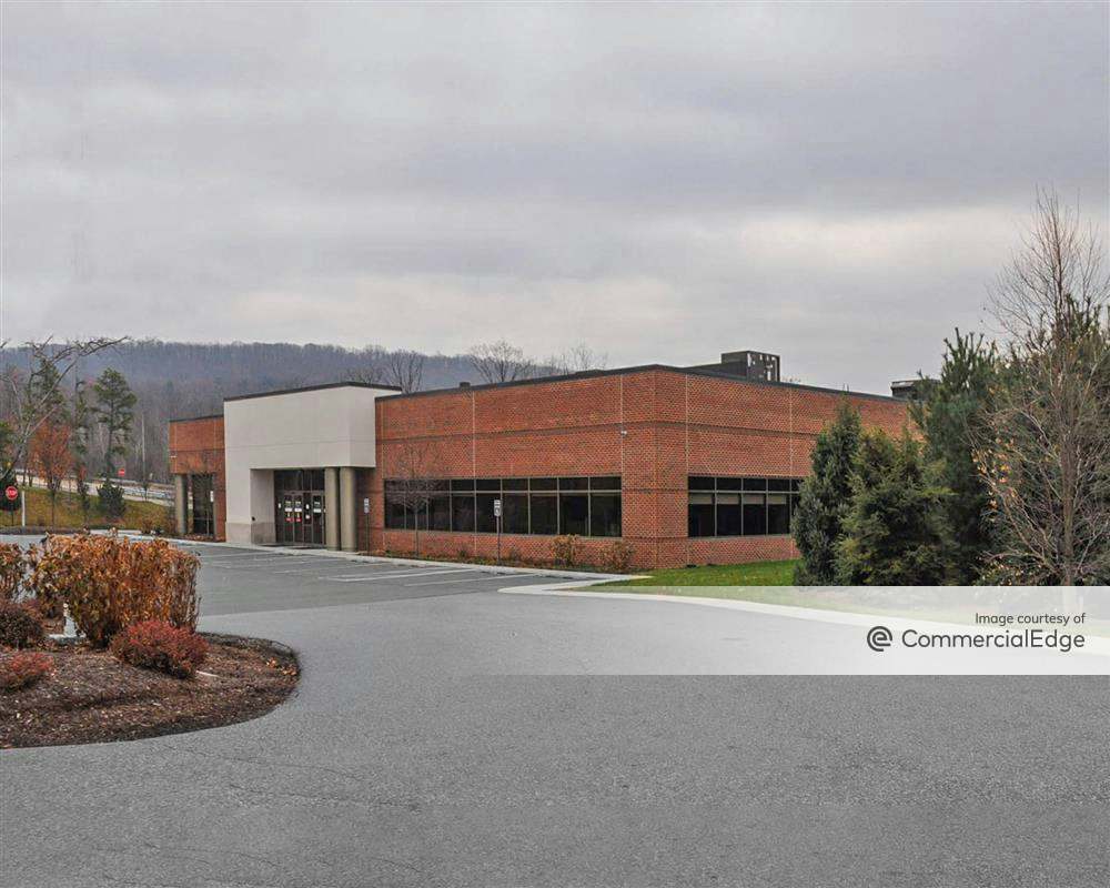 East Mountain Corporate Center 1175 East Mountain Blvd 1175 East