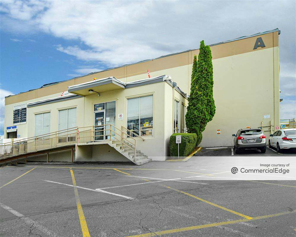 Seattle Distribution Center 6701 East Marginal Way South, Seattle, WA