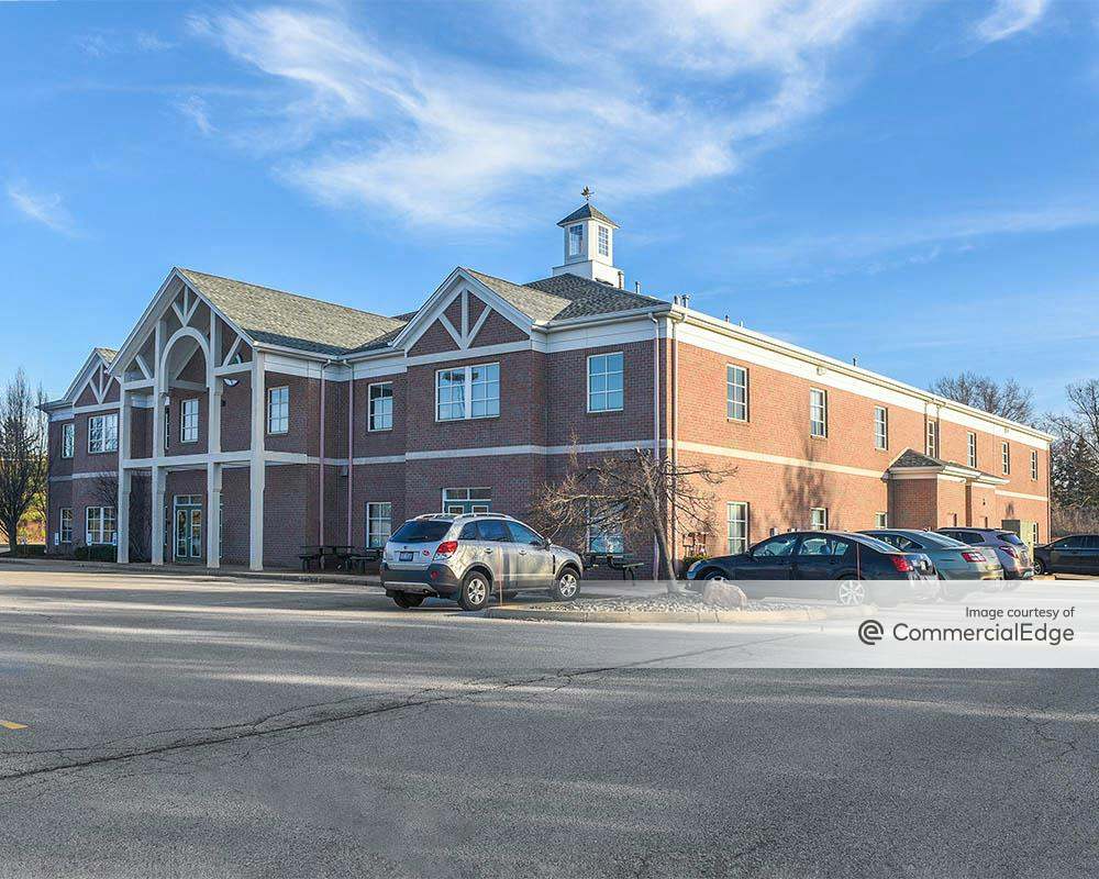 8324 South Avenue, Boardman, OH Office Space