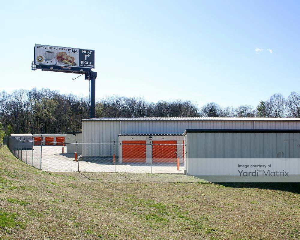 Public Storage 5301 Hixson Pike, Hixson RENTCafé