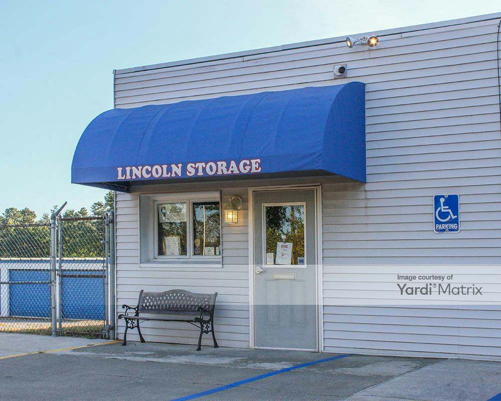 Lincoln Storage 146 Lincoln Avenue, Colonie RENTCafé