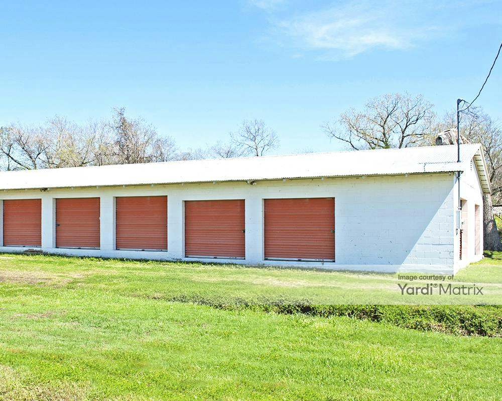 Elgin Mini Storage 101 South Main Street, Elgin RentCafe