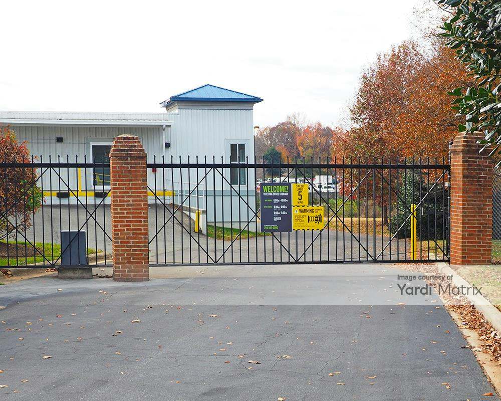 Extra Space Storage 1350 North Wendover Road, Charlotte RentCafe