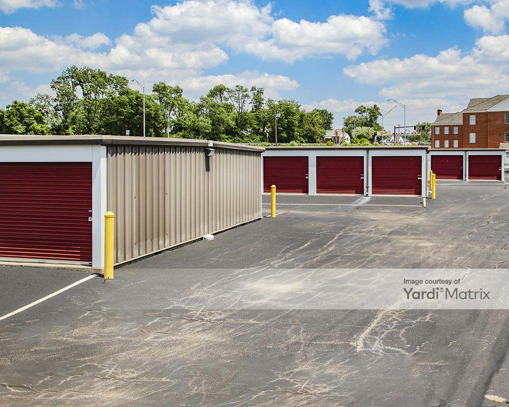 Extra Space Storage 5700 Wooster Pike, Cincinnati RENTCafé