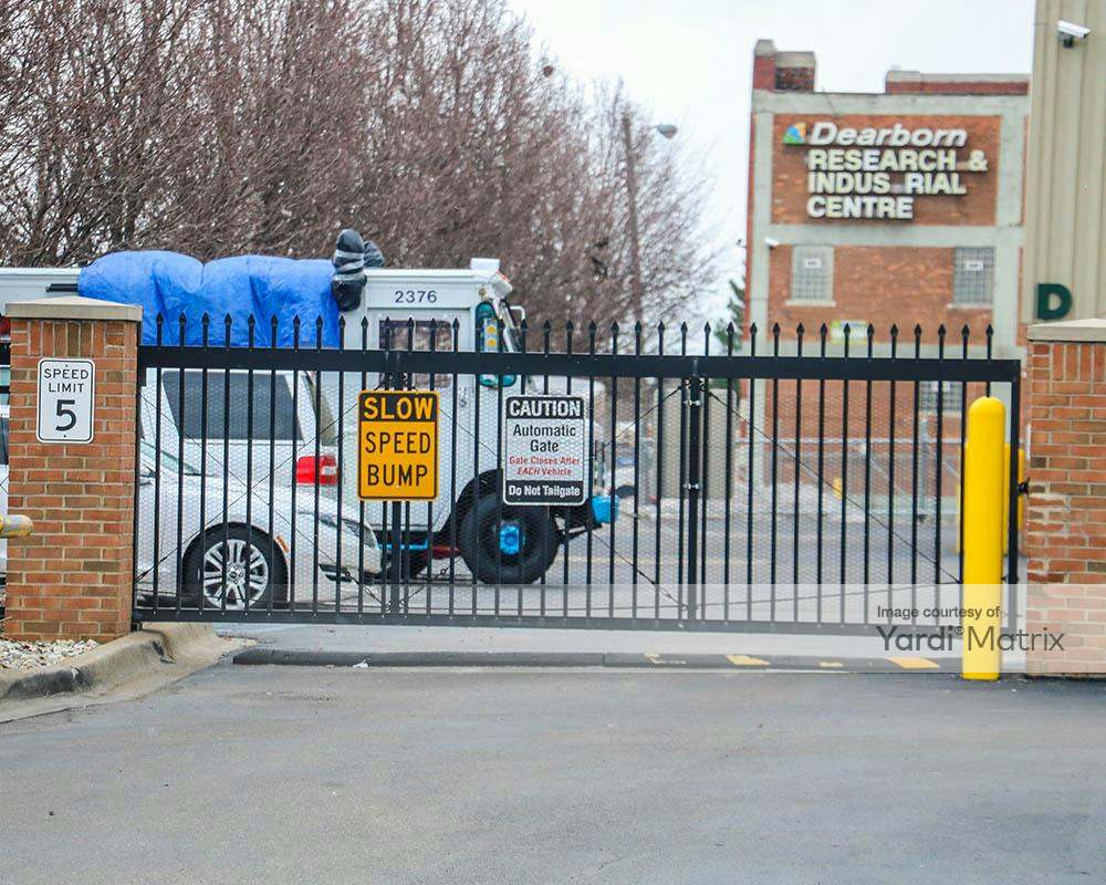 Store Space Self Storage - 6470 Wyoming Avenue, Dearborn – RENTCafé