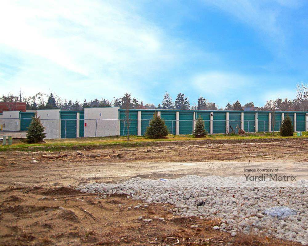 Extra Space Storage - 49215 Van Dyke Avenue, Shelby Township – RentCafe