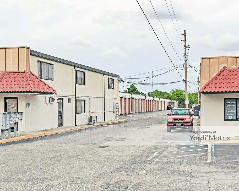 Storage Zone 6299 Powers Avenue, Jacksonville RentCafe