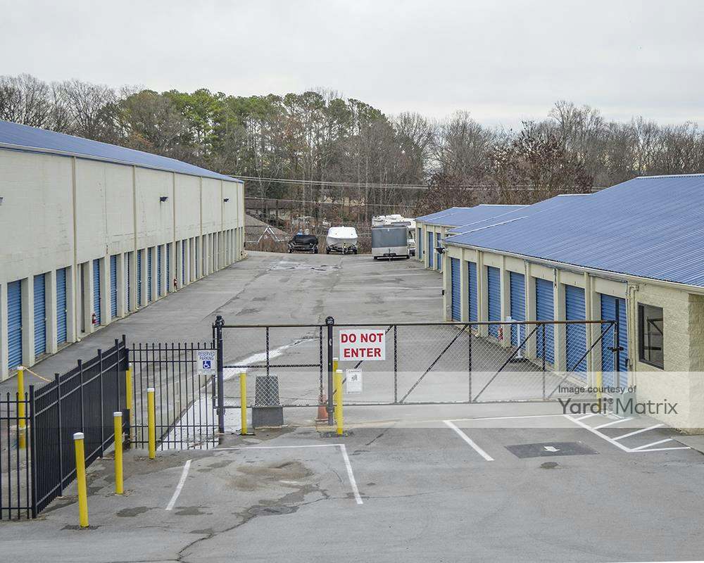 American Secure Storage 1040 North Cedar Bluff Road, Knoxville RENTCafé