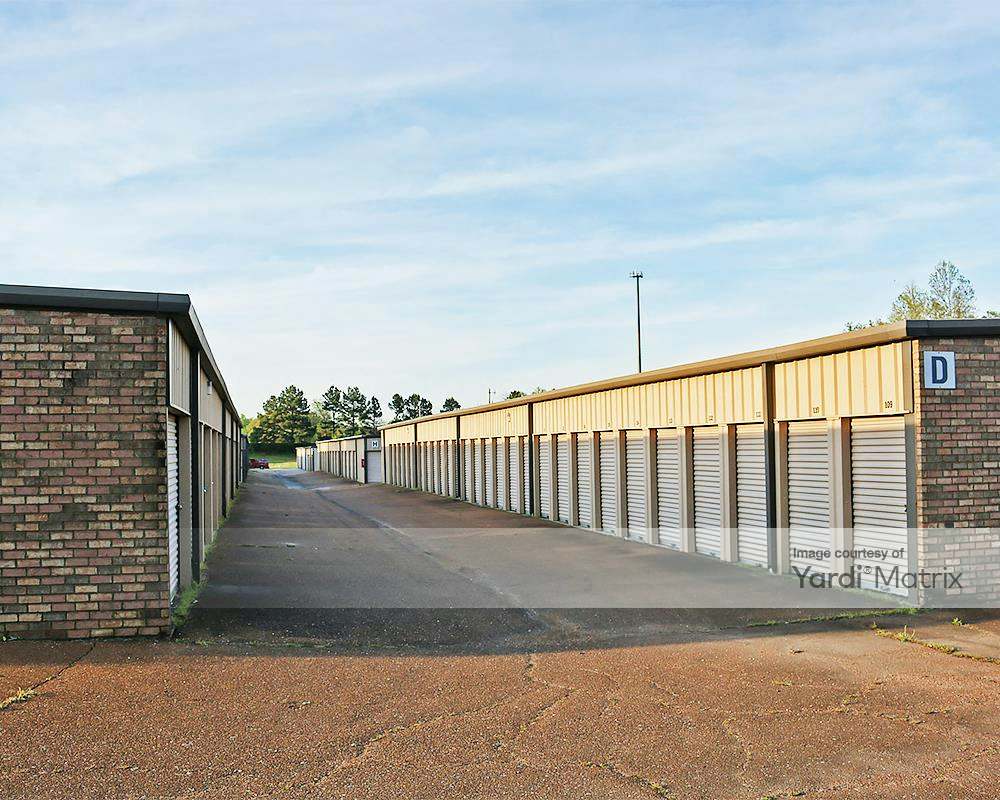 Hamilton Self Storage 3300 Goodman Road East, Southaven RentCafe