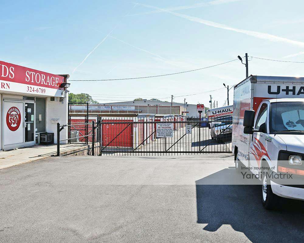 Fairgrounds Self Storage 2472 Southern Avenue, Memphis RentCafe