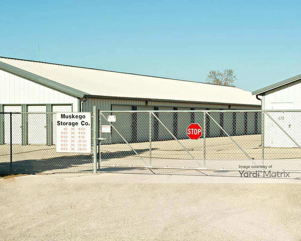 Muskego Storage S66W19526 Tans Drive, Muskego RentCafe