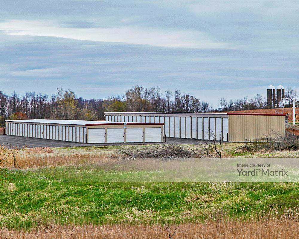 Meadowlark Storage 300 Lakeview Drive, Belgium RentCafe