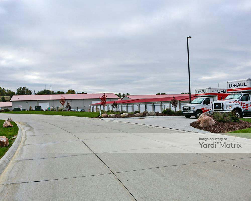 Lynch Storage 15122 South 231st Street, Gretna RENTCaf??