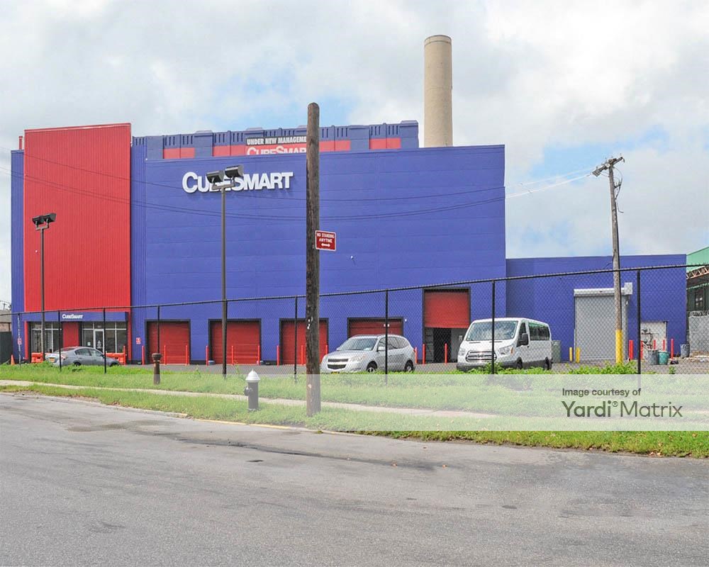 CubeSmart Self Storage - 31 - 40 Whitestone Expwy, Flushing – RENTCafé