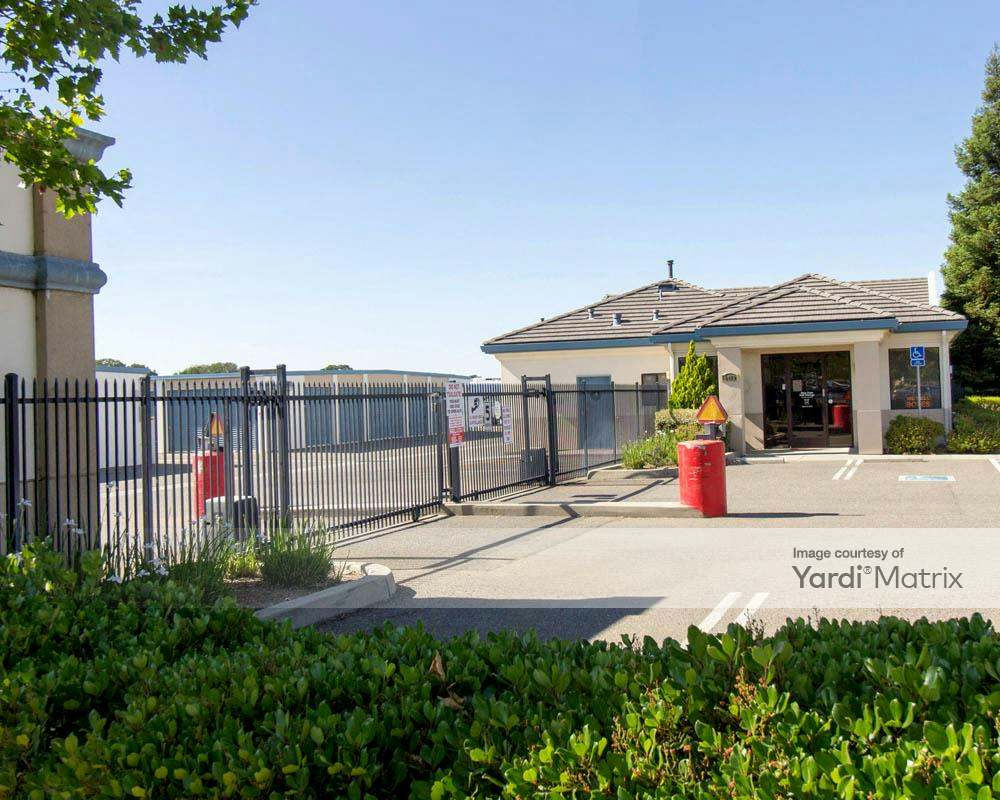 Blue Oaks Self Storage 1450 Blue Oaks Blvd, Roseville RentCafe