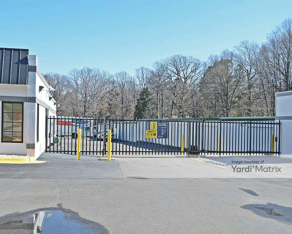 Extra Space Storage 2910 Lawndale Drive, Greensboro RENTCafé